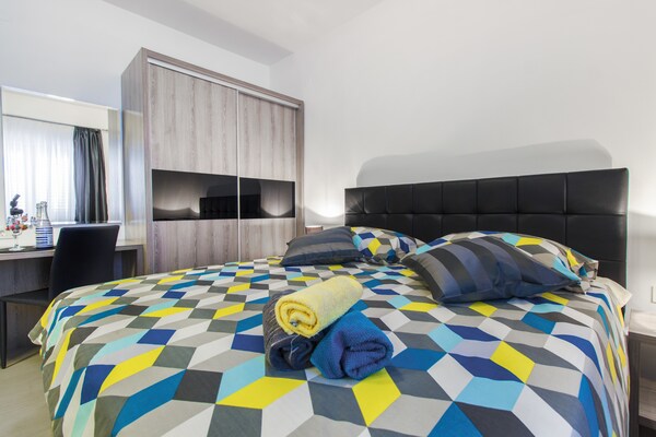 Foto van Grebastica Villa aan het zwembad - Vakantiehuis in Grebastica - BedRoom