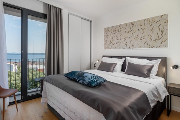 Foto van Luxe villa met zeezicht en verwarmd zwembad - Vakantiehuis in Kaštela - BedRoom
