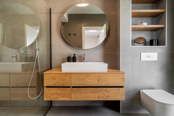 Foto van Luxe villa met zeezicht en verwarmd zwembad - Vakantiehuis in Kaštela - BathRoom