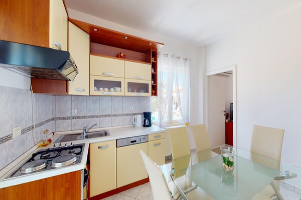 Foto van Prachtig vakantiehuis met privésauna - Vakantiehuis in Neoric - Kitchen