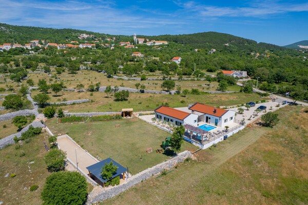 Foto van Stijlvolle villa in Lovreč met sauna - Vakantiehuis in Opanci - AreaSummer20KM