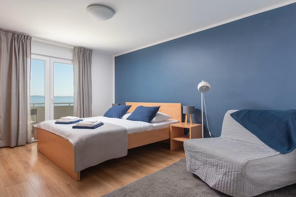 Foto van Villa aan het strand met bubbelbad - Vakantiehuis in Podstrana - BedRoom