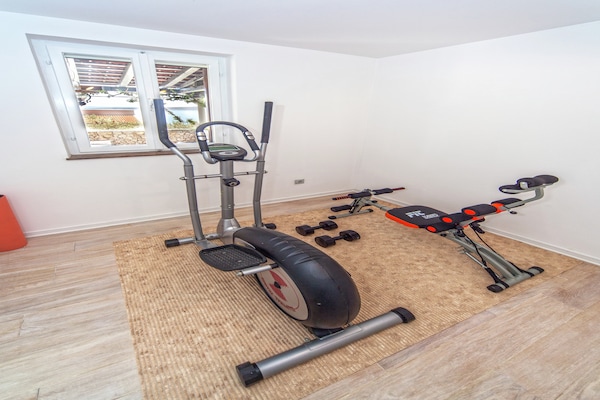 Foto van Vrijstaand vakantiehuis in Baska Voda met privézwembad - Facilities
