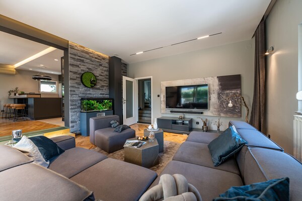 Foto van Prachtige villa met privézwembad in Zadar - Vakantiehuis in Zadar - LivingRoom