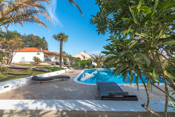 Foto van Ontsnapping aan de kust van Bibinje - Vakantiehuis in Bibinje - ExteriorSummer