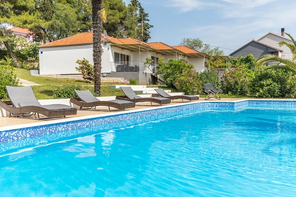 Foto van Ontsnapping aan de kust van Bibinje - Vakantiehuis in Bibinje - ExteriorSummer