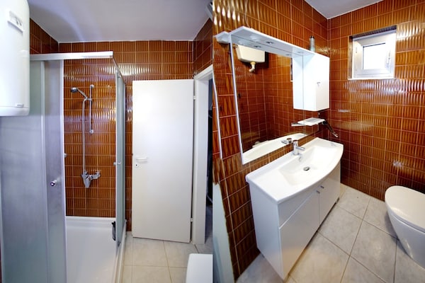 Foto van Ontsnapping aan de kust van Bibinje - Vakantiehuis in Bibinje - BathRoom