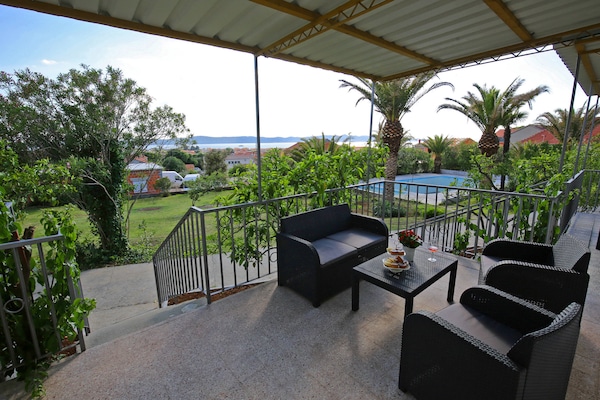 Foto van Ontsnapping aan de kust van Bibinje - Vakantiehuis in Bibinje - TerraceBalcony