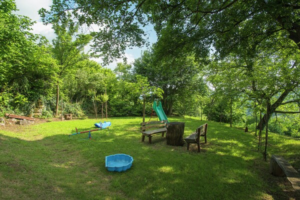 Foto van Villa in Lupoglav met zwembad bij zee - Vakantiehuis in DOLENJA VAS (LUPOGLAV) - GardenSummer