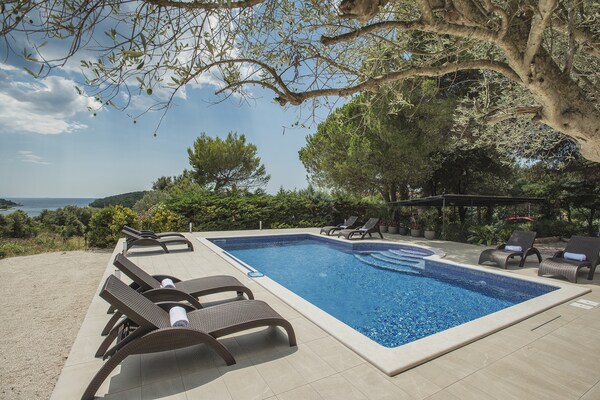 Foto van Vakantiehuis in Banjole bij Strand - Vakantiehuis in Banjole - PoolOfHouse