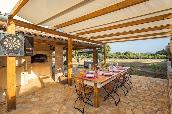 Foto van Vakantiehuis in Pjescana Uvala vlakbij het strand - Vakantiehuis in Pješčana uvala - terrace