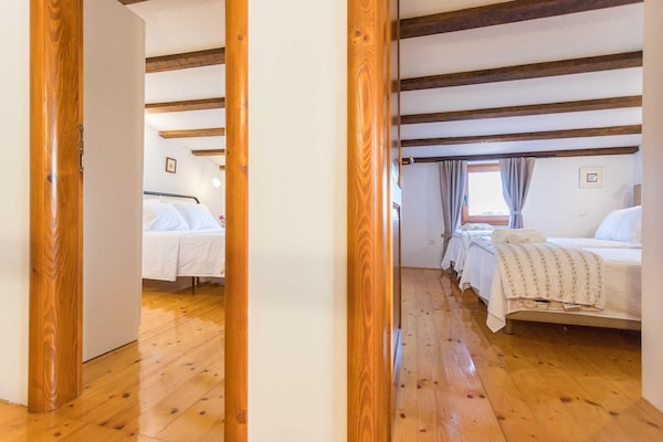 Foto van Vakantiehuis in Pjescana Uvala vlakbij het strand - Vakantiehuis in Pješčana uvala - Landing