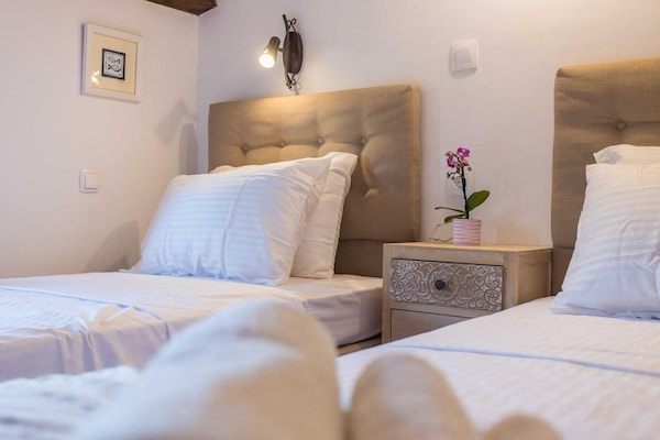 Foto van Vakantiehuis in Pjescana Uvala vlakbij het strand - Vakantiehuis in Pješčana uvala - Ambiance