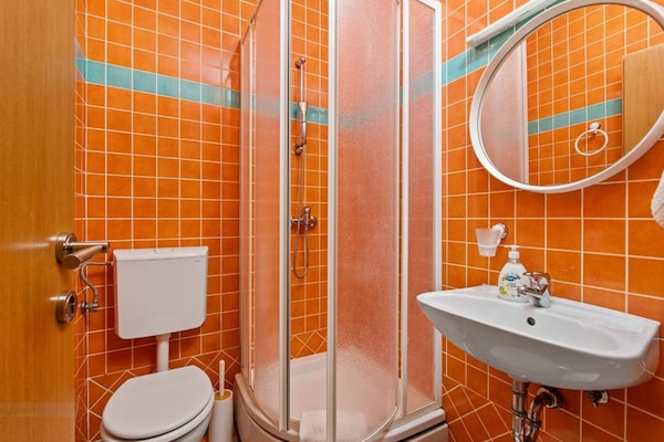 Foto van Villa in Vintijan met privézwembad - Vakantiehuis in Vintijan - BathRoom