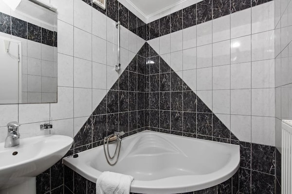 Foto van Villa in Vintijan met privézwembad - Vakantiehuis in Vintijan - BathRoom
