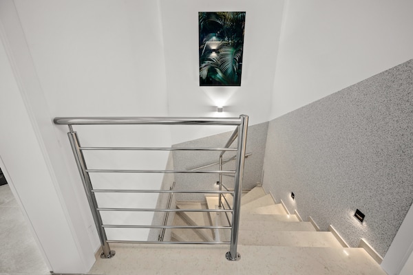 Foto van Villa in Pula bij Hidrobaza Strand - Vakantiehuis in Štinjan - Landing