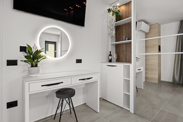 Foto van Villa in Pula bij Hidrobaza Strand - Vakantiehuis in Štinjan - BedRoom