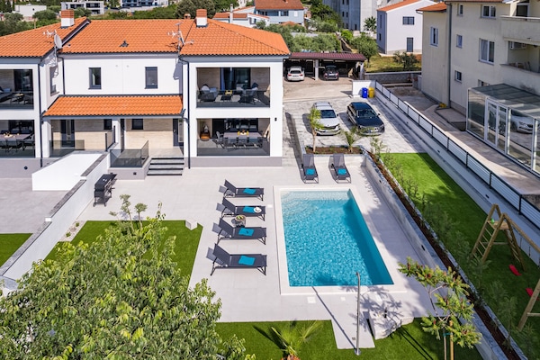 Foto van Villa in Pula bij Hidrobaza Strand - Vakantiehuis in Štinjan - Outdoor