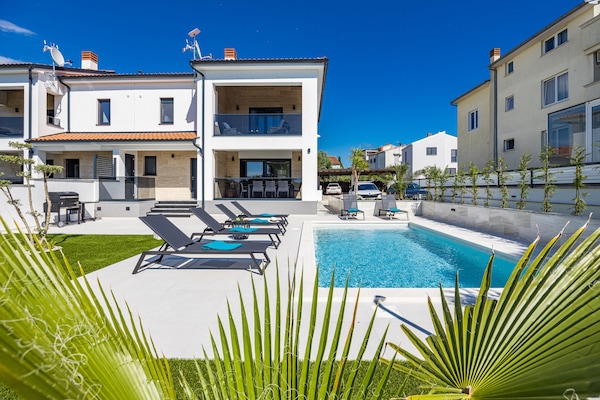 Foto van Villa in Pula bij Hidrobaza Strand - Vakantiehuis in Štinjan - Outdoor