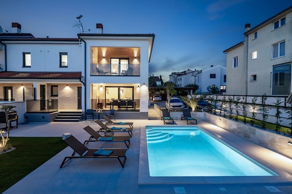 Foto van Villa in Pula bij Hidrobaza Strand - Vakantiehuis in Štinjan - Outdoor