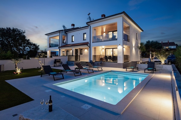 Foto van Villa in Pula bij Hidrobaza Strand - Vakantiehuis in Štinjan - Outdoor
