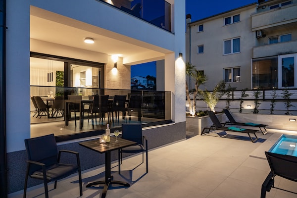 Foto van Villa in Pula bij Hidrobaza Strand - Vakantiehuis in Štinjan - terrace