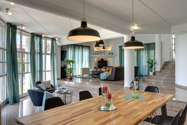 Foto van Villa in Medulin met privézwembad - Vakantiehuis in Medulin - LivingRoom