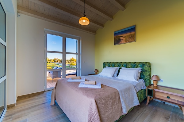 Foto van Villa in Filipana met verwarmd zwembad - Vakantiehuis in Filipana - BedRoom