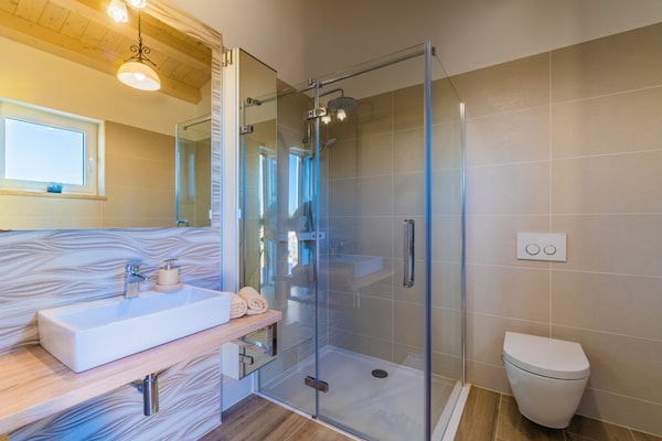 Foto van Villa in Filipana met verwarmd zwembad - Vakantiehuis in Filipana - BathRoom