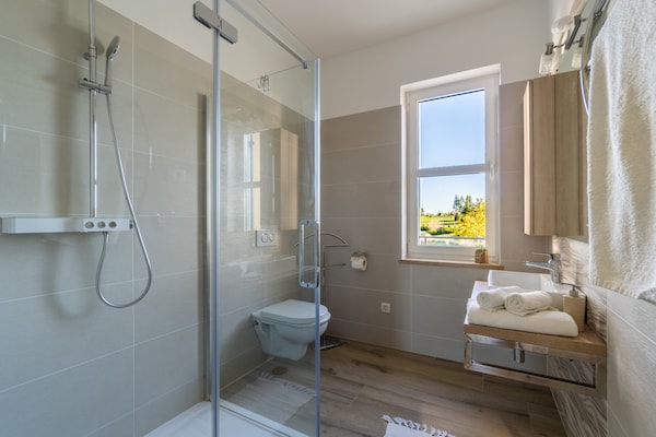 Foto van Villa in Filipana met verwarmd zwembad - Vakantiehuis in Filipana - BathRoom