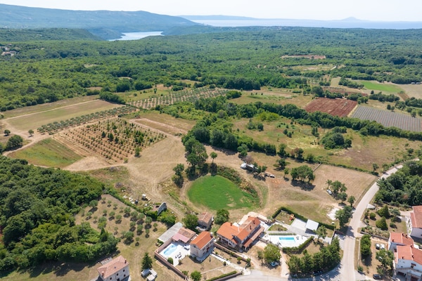Foto van Vakantiehuis in Barban met privézwembad - Vakantiehuis in Barban - ViewSummer