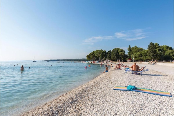 Foto van Villa in Gajana met verwarmd zwembad - Vakantiehuis in Gajana - AreaSummer20KM