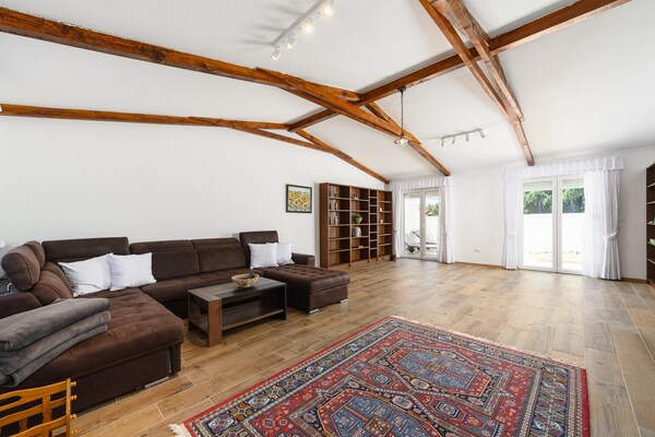 Foto van Appartement in Porec bij Brijuni-eilanden - Vakantiehuis in Porec - LivingRoom