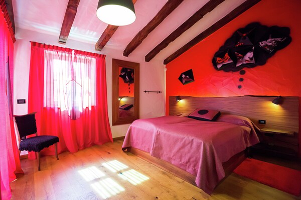 Foto van Villa nabij Poreč met privézwembad - Vakantiehuis in Baderna - BedRoom