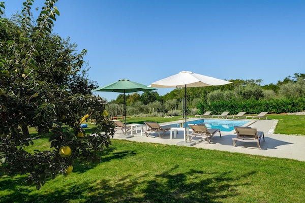 Foto van Villa in Srebrnići met zwembad bij Marea Beach - Vakantiehuis in Srebrnići - PoolOfHouse