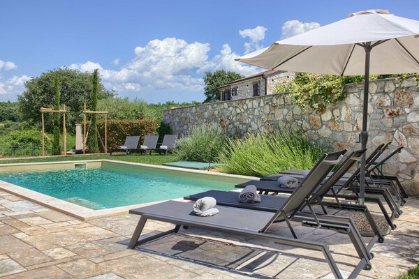 Foto van Luxe villa met sauna in Farini - Vakantiehuis in Barat - PoolOfHouse