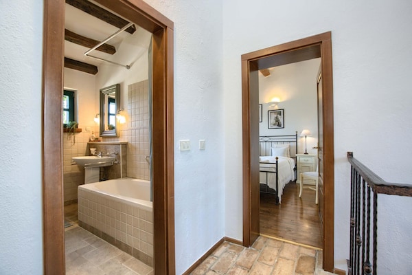Foto van Luxe villa met sauna in Farini - Vakantiehuis in Barat - Landing