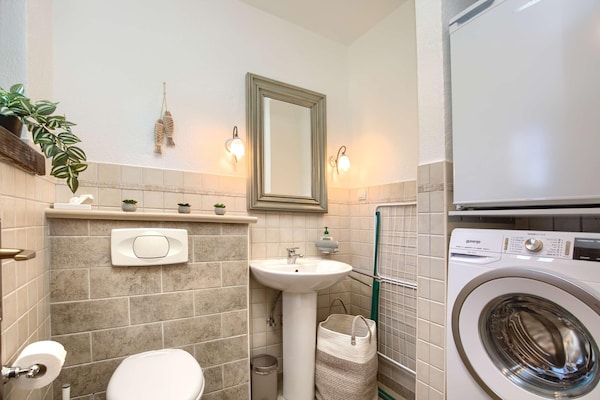 Foto van Luxe villa met sauna in Farini - Vakantiehuis in Barat - BathRoom