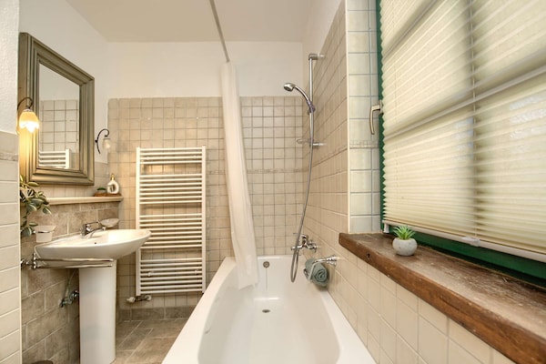 Foto van Luxe villa met sauna in Farini - Vakantiehuis in Barat - BathRoom
