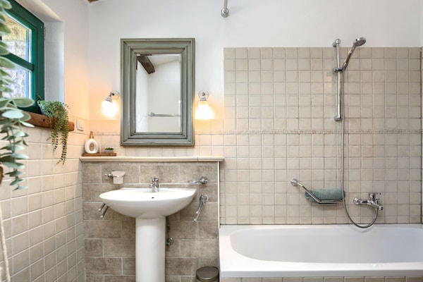 Foto van Luxe villa met sauna in Farini - Vakantiehuis in Barat - BathRoom