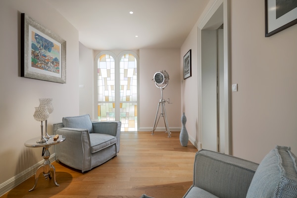 Foto van Villa in Vabriga met Zwembad en Tuin - Vakantiehuis in Vabriga - HallReception