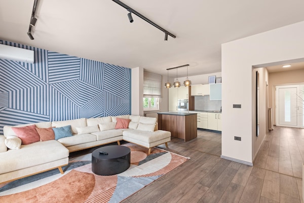 Foto van Villa in Umag, op slechts 200 meter van de zee. - Vakantiehuis in Umag - LivingRoom