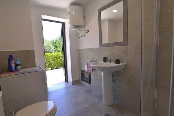 Foto van Vakantiehuis met privé-zwembad, Florida - Vakantiehuis in Siracusa - BathRoom