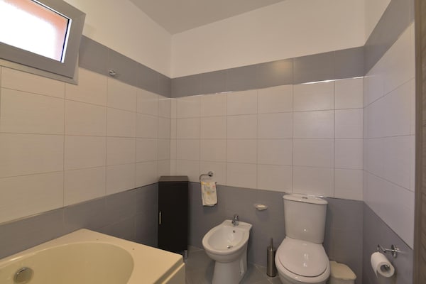 Foto van Vakantiehuis met privé-zwembad, Florida - Vakantiehuis in Siracusa - BathRoom