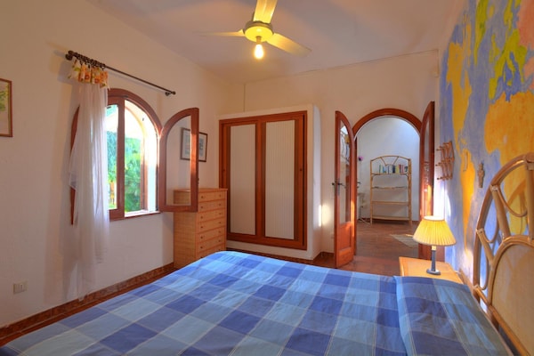 Foto van Vakantiehuis met privézwembad in Fanusa - Vakantiehuis in Fanusa - BedRoom
