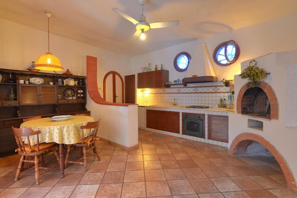 Foto van Vakantiehuis met privézwembad in Fanusa - Vakantiehuis in Fanusa - Kitchen