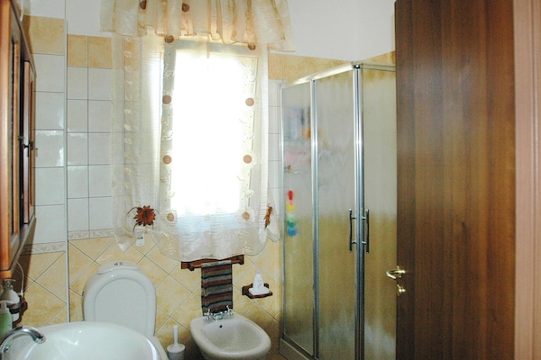 Foto van Vakantiehuis Floridia met zwembad bij strand - Vakantiehuis in Siracusa - BathRoom