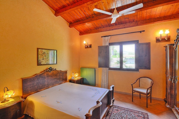Foto van Villa in Sicilië met privézwembad & tuin - Vakantiehuis in Solarino - BedRoom