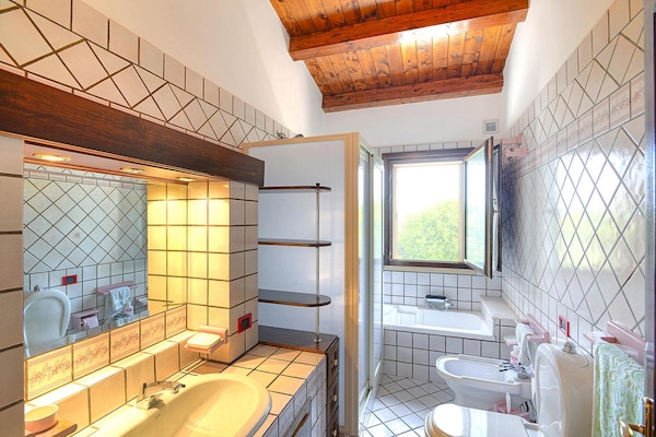 Foto van Villa in Sicilië met privézwembad & tuin - Vakantiehuis in Solarino - BathRoom