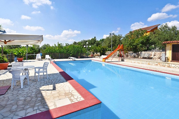 Foto van Villa in Sicilië met privézwembad & tuin - Vakantiehuis in Solarino - PoolOfHouse